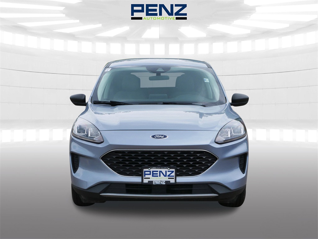 Used 2022 Ford Escape SE with VIN 1FMCU0G60NUB28911 for sale in Rochester, Minnesota