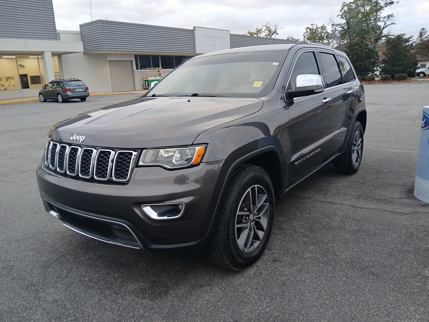 2018 Jeep Grand Cherokee Limited's photo
