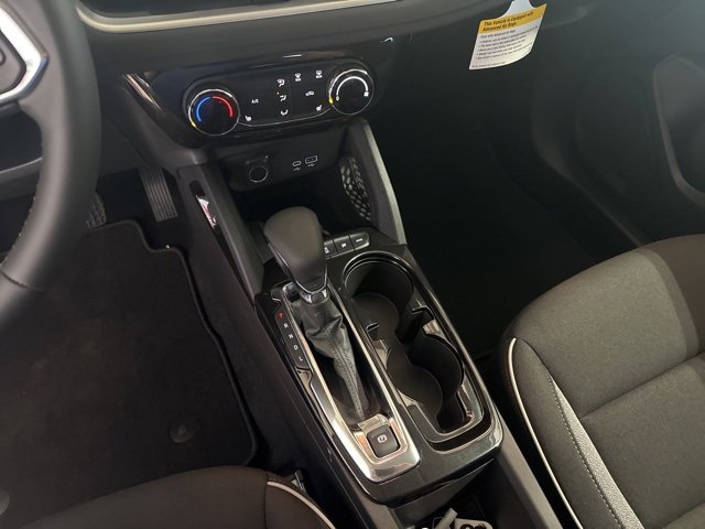 2026 Chevrolet Trailblazer LT photo 8