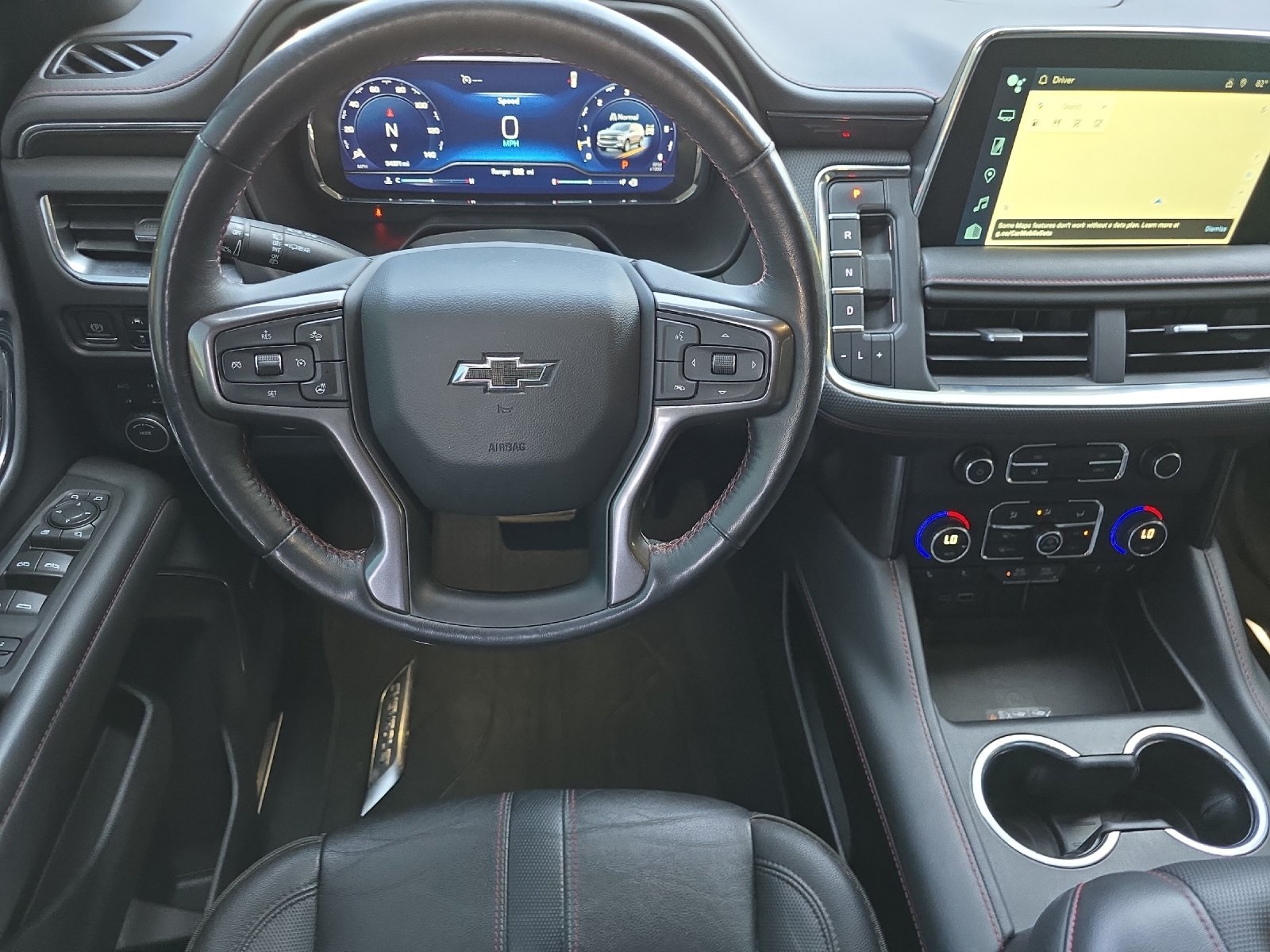 2022 Chevrolet Suburban RST photo 13