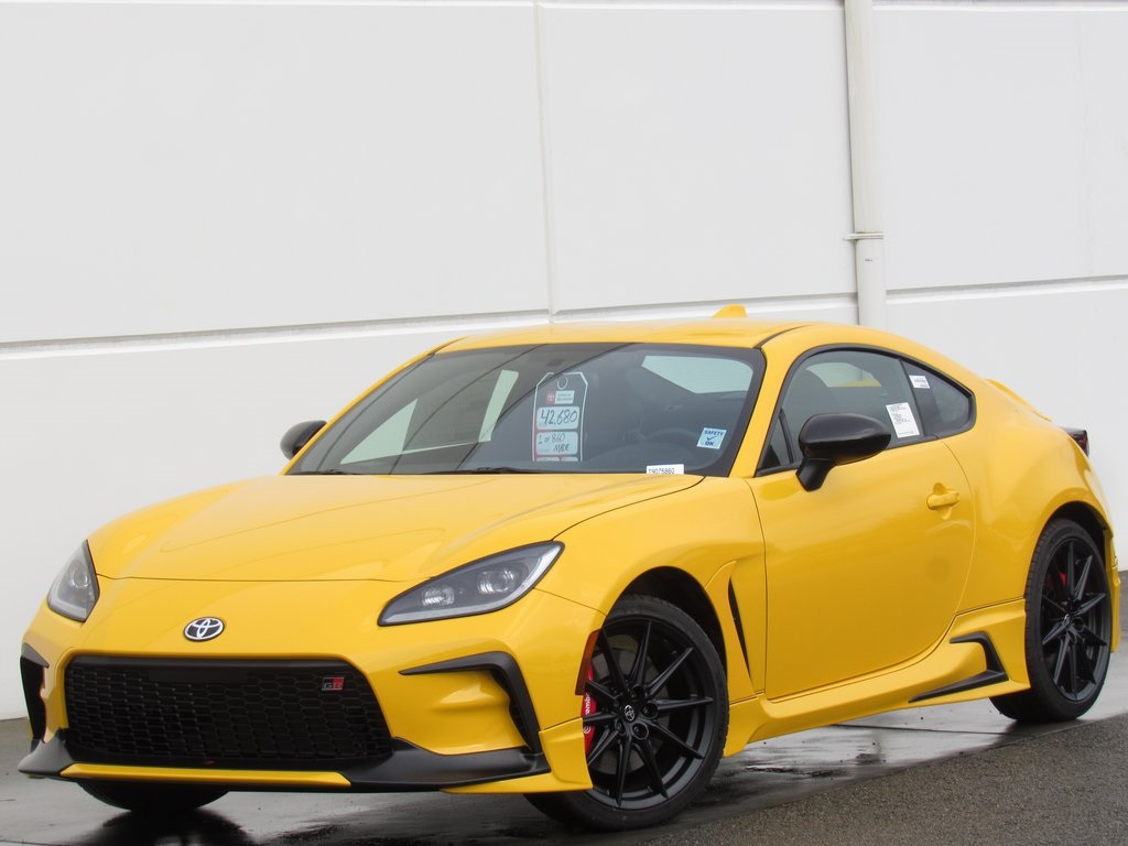 2026 Toyota GR86 Yuzu Edition's photo