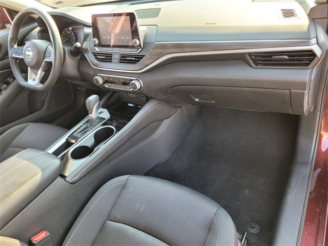2023 Nissan Altima 2.5 SV photo 16