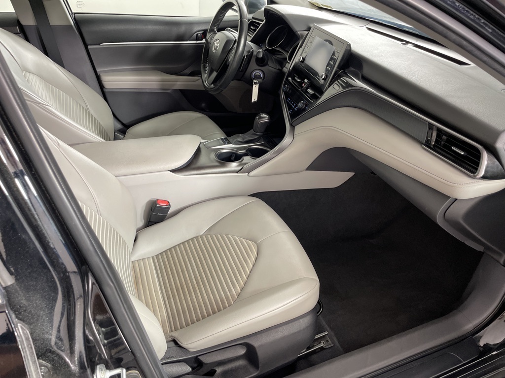 2023 Toyota Camry SE photo 36