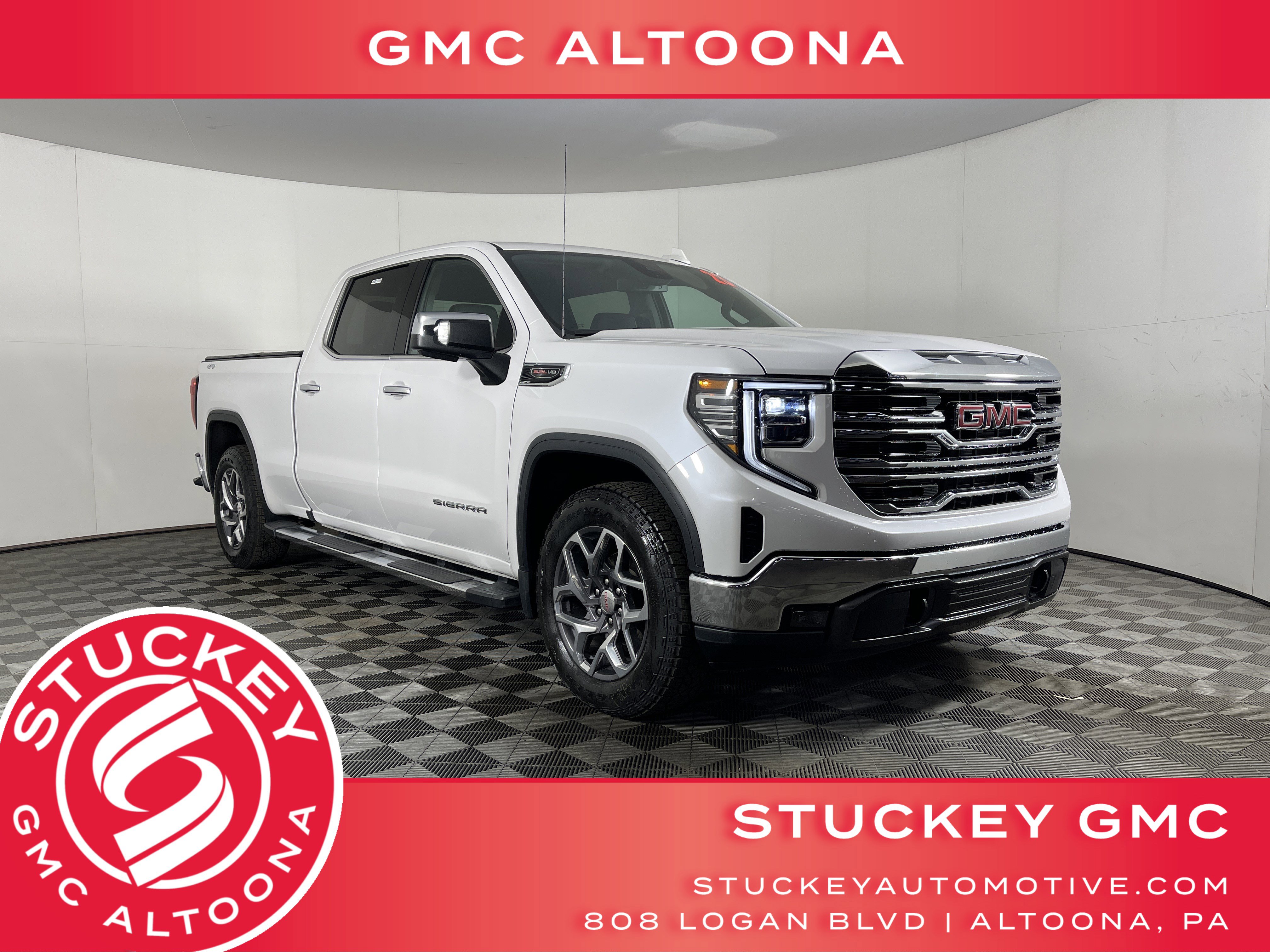 2023 GMC Sierra 1500 SLT's photo