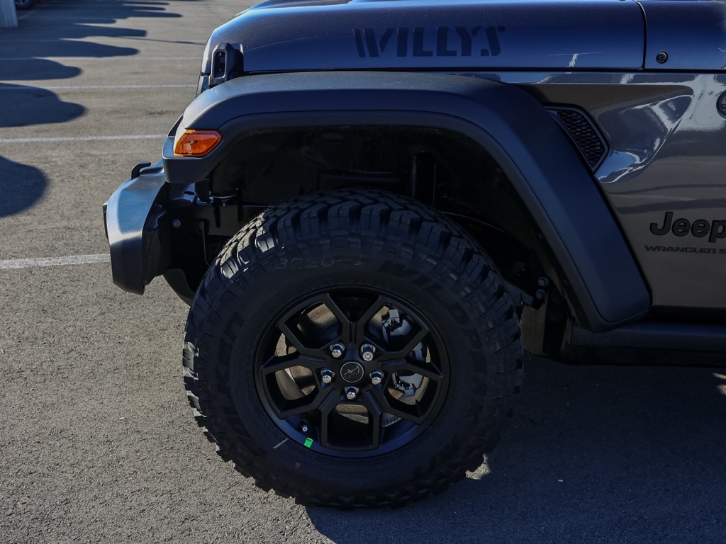 New 2026 Granite Crystal Metallic Clear-Coat Exterior Paint Jeep Willys image 9