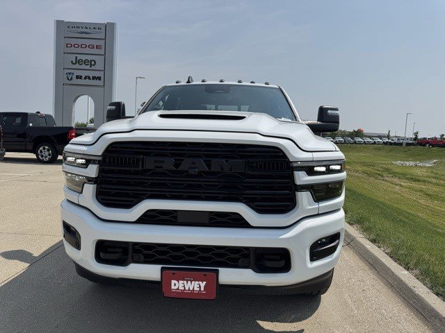 2025 Ram 2500 Laramie photo 2