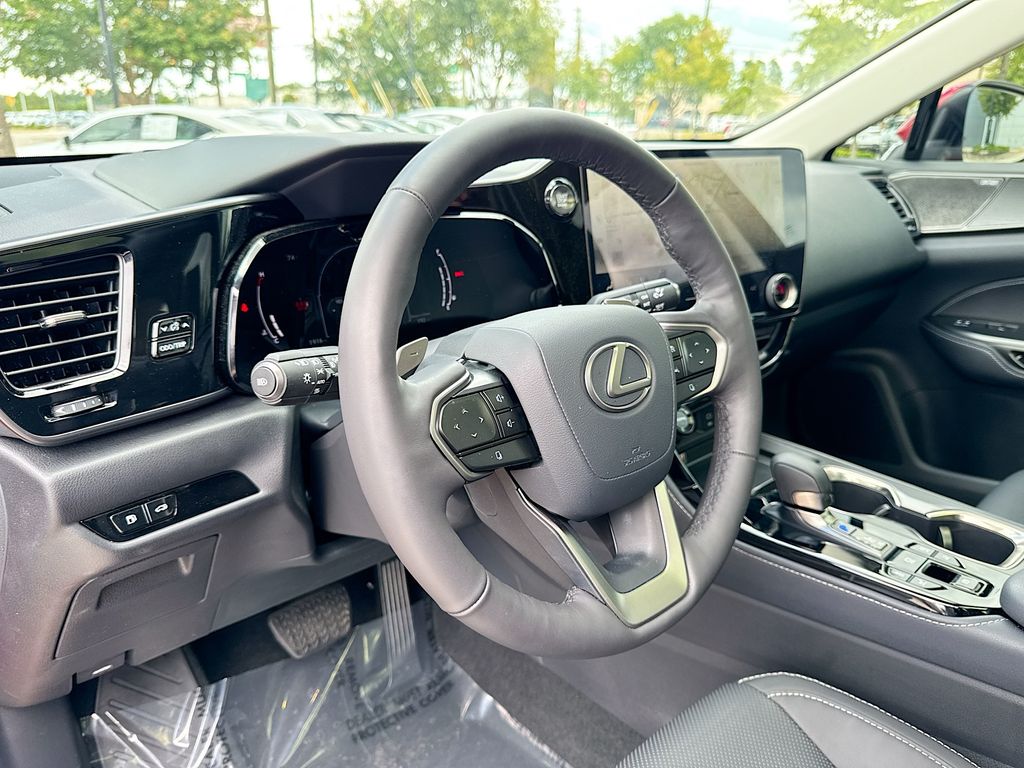 2025 Lexus NX 350 Luxury photo 23