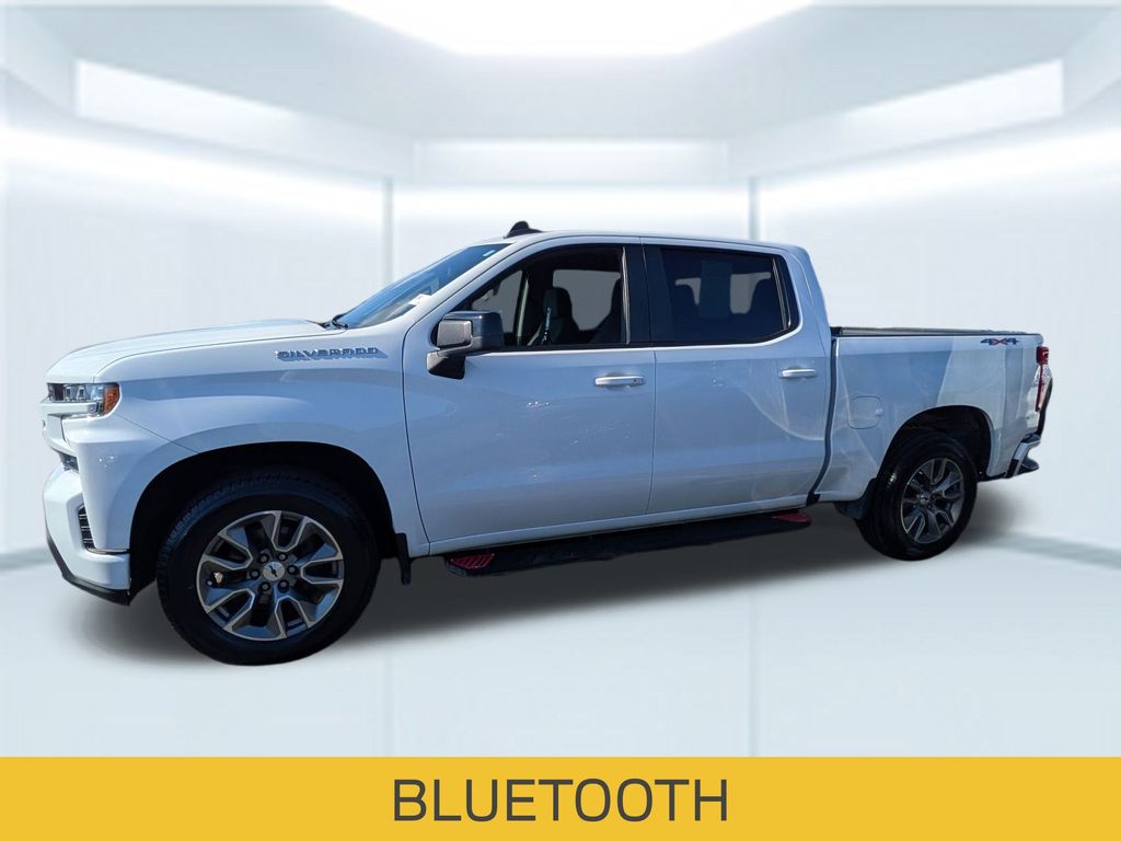 2021 Chevrolet Silverado 1500 RST photo 2