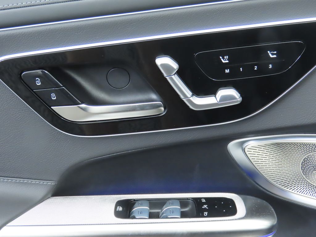 2025 Mercedes Benz CLE 300 4MATIC Cabriolet photo 31