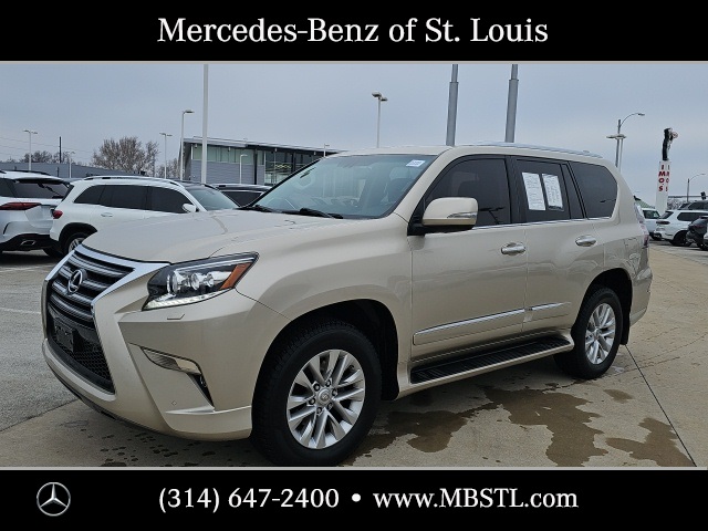 2016 Lexus GX Base's photo