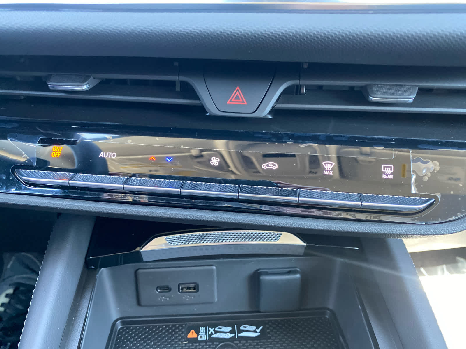 2025 Buick Envision Preferred photo 25