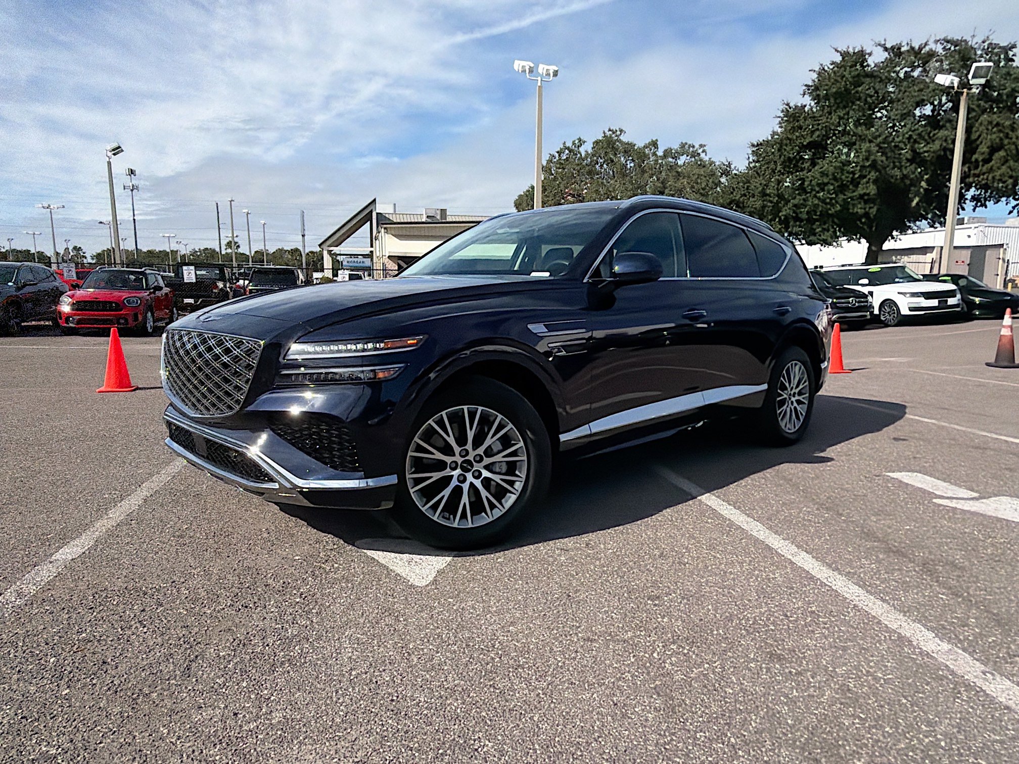 2025 GENESIS GV80 Base's photo