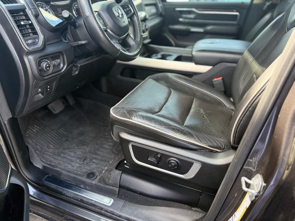 2019 Ram 1500 Laramie photo 6