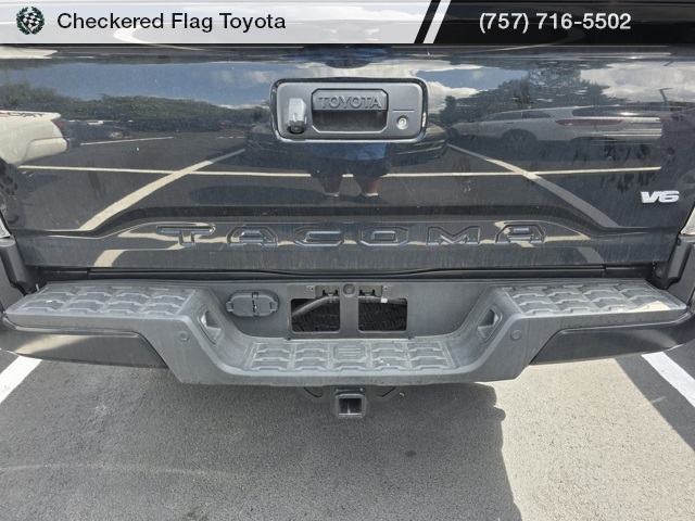 2022 Toyota Tacoma TRD Off-Road V6 photo 8
