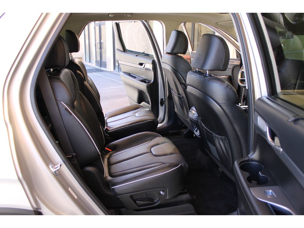 2025 Hyundai Palisade Limited photo 19