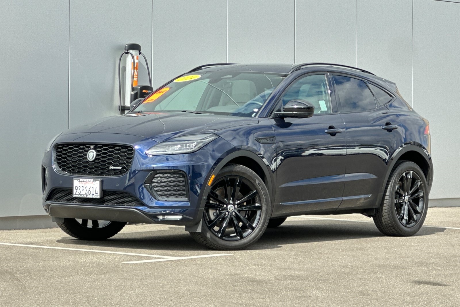 2024 Jaguar E-Pace R-DYNAMIC SE