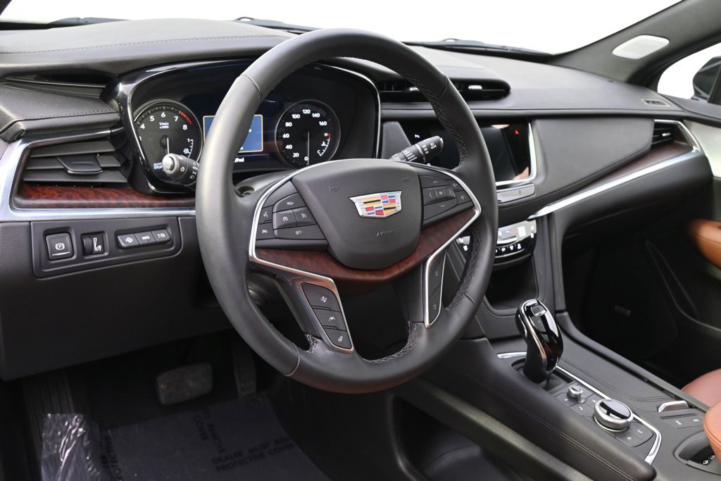 2025 Cadillac XT5 Premium Luxury photo 11