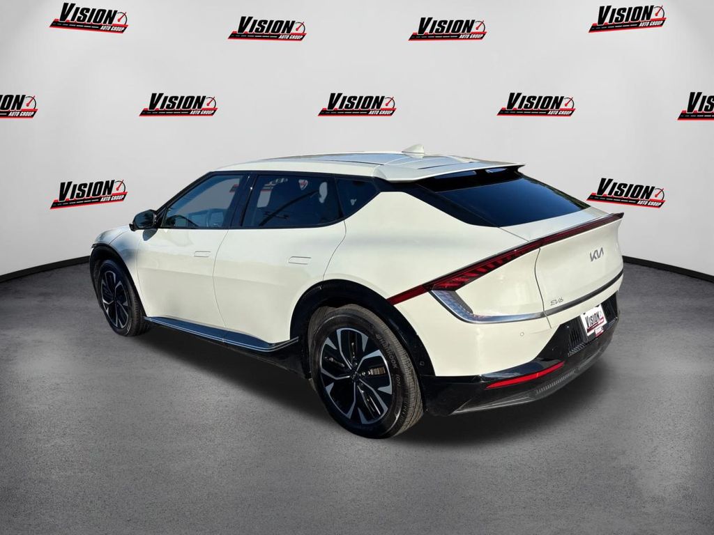 2022 Kia EV6 Wind photo 5