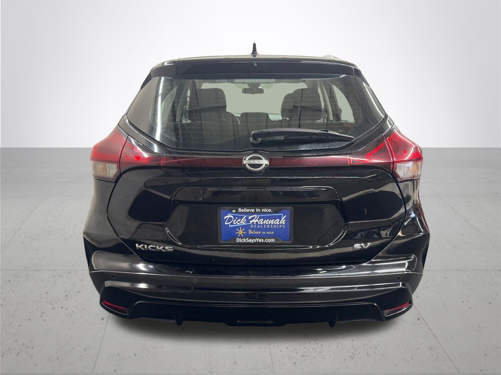 2024 Nissan Kicks SV photo 5