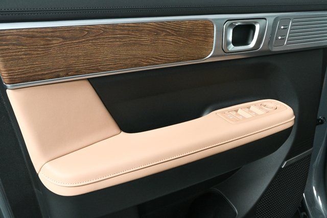 2026 Hyundai Santa Fe Calligraphy photo 4