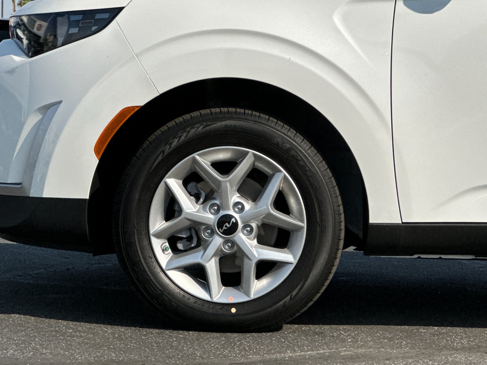 2025 Kia Soul LX photo 26