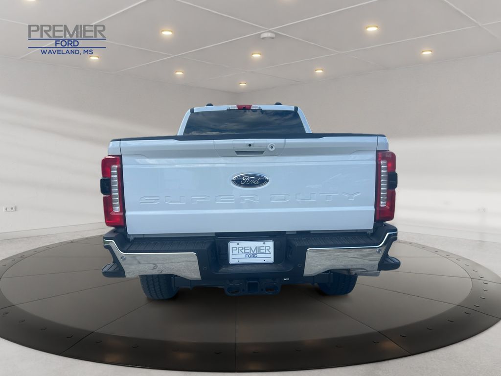 2026 Ford F-250 XLT photo 4