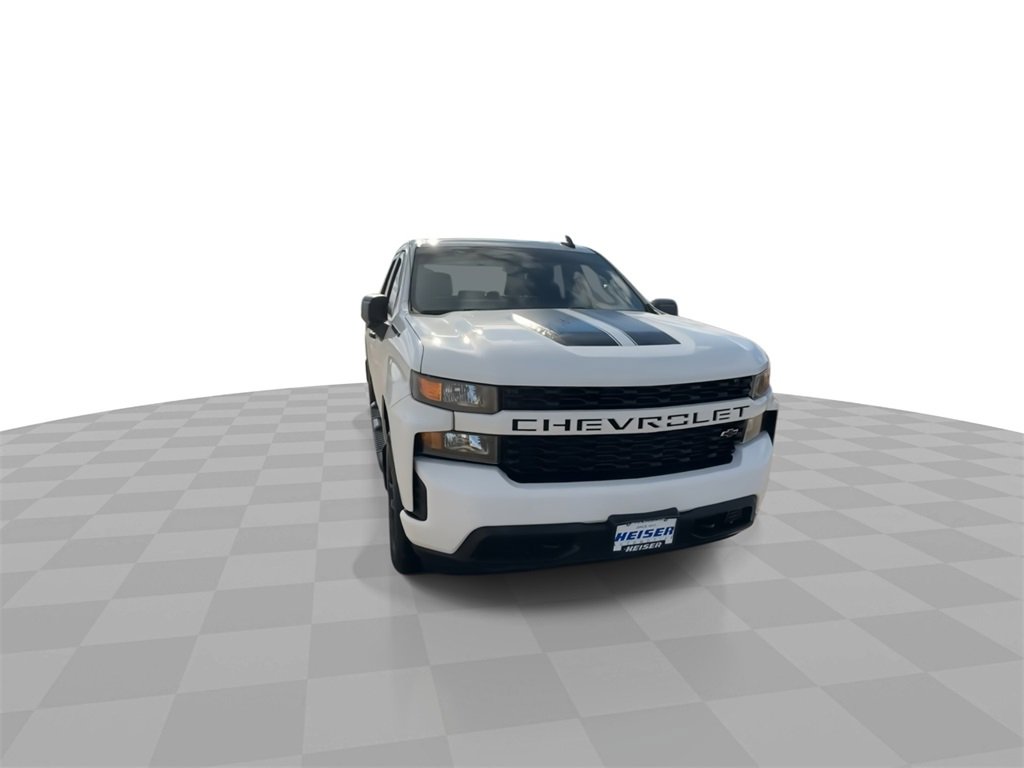 2021 Chevrolet Silverado 1500 Custom photo 3