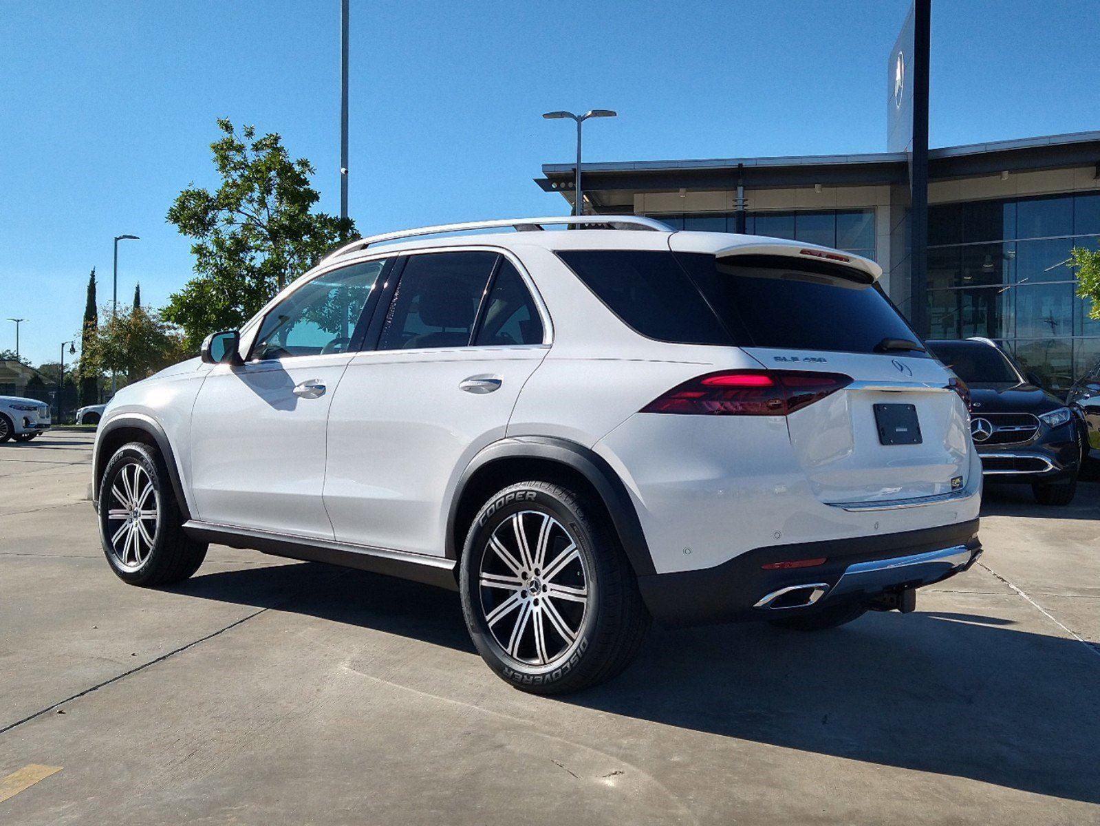 2024 Mercedes Benz GLE 450 4MATIC photo 2