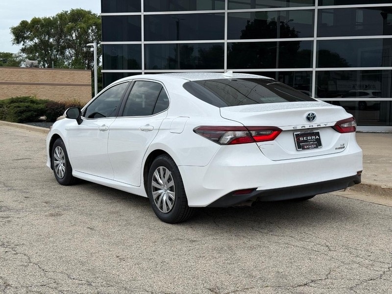 2023 Toyota Camry Hybrid LE photo 4