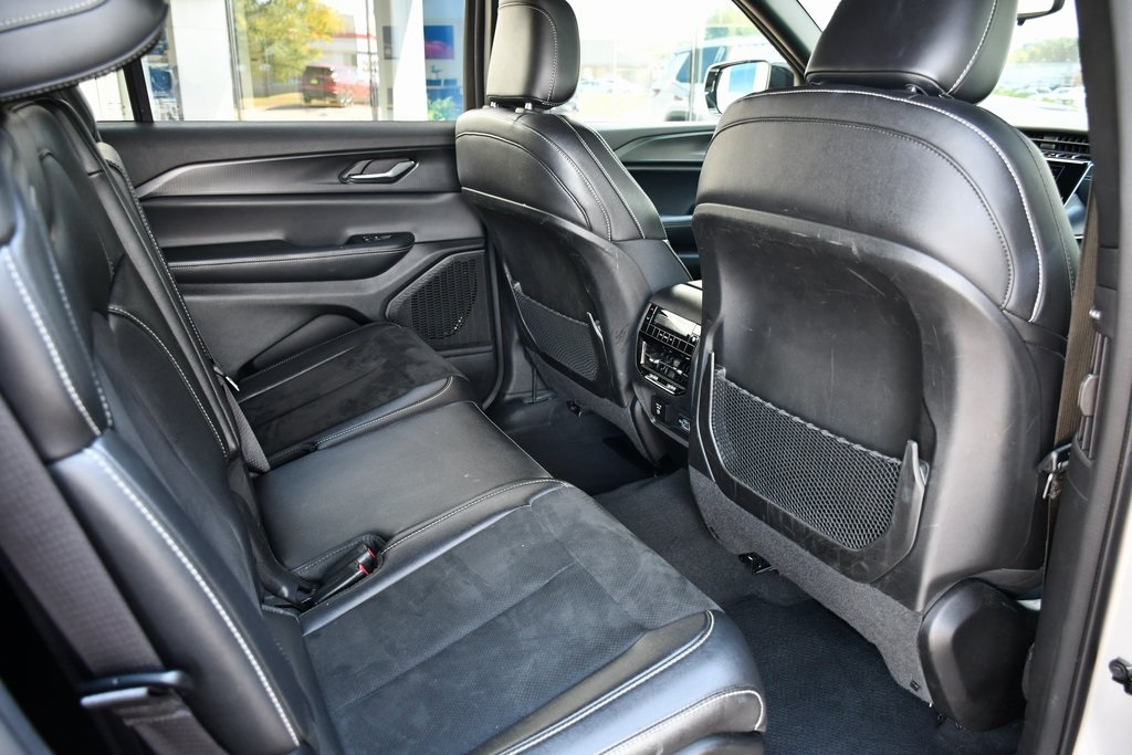 2024 Jeep Grand Cherokee Altitude photo 27
