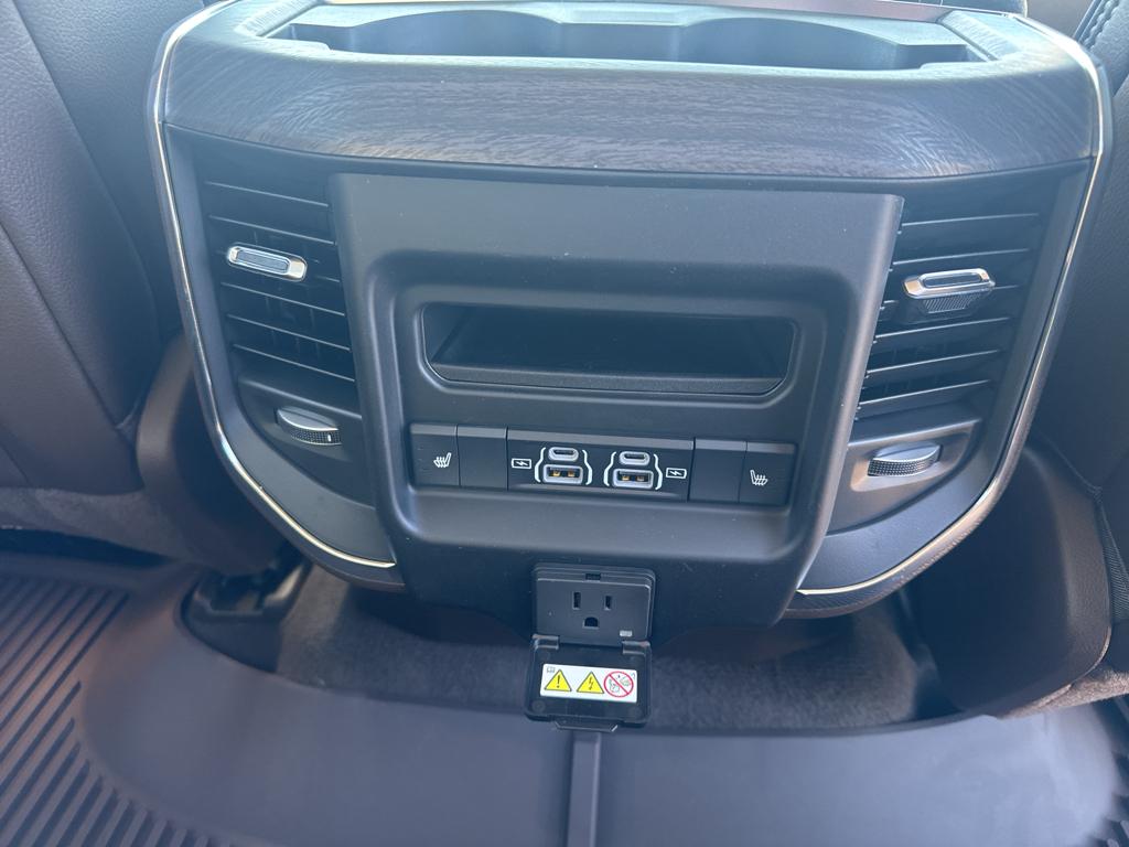 2026 Ram 1500 Laramie photo 19
