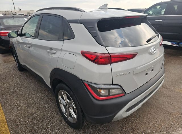 2023 Hyundai Kona SEL photo 4