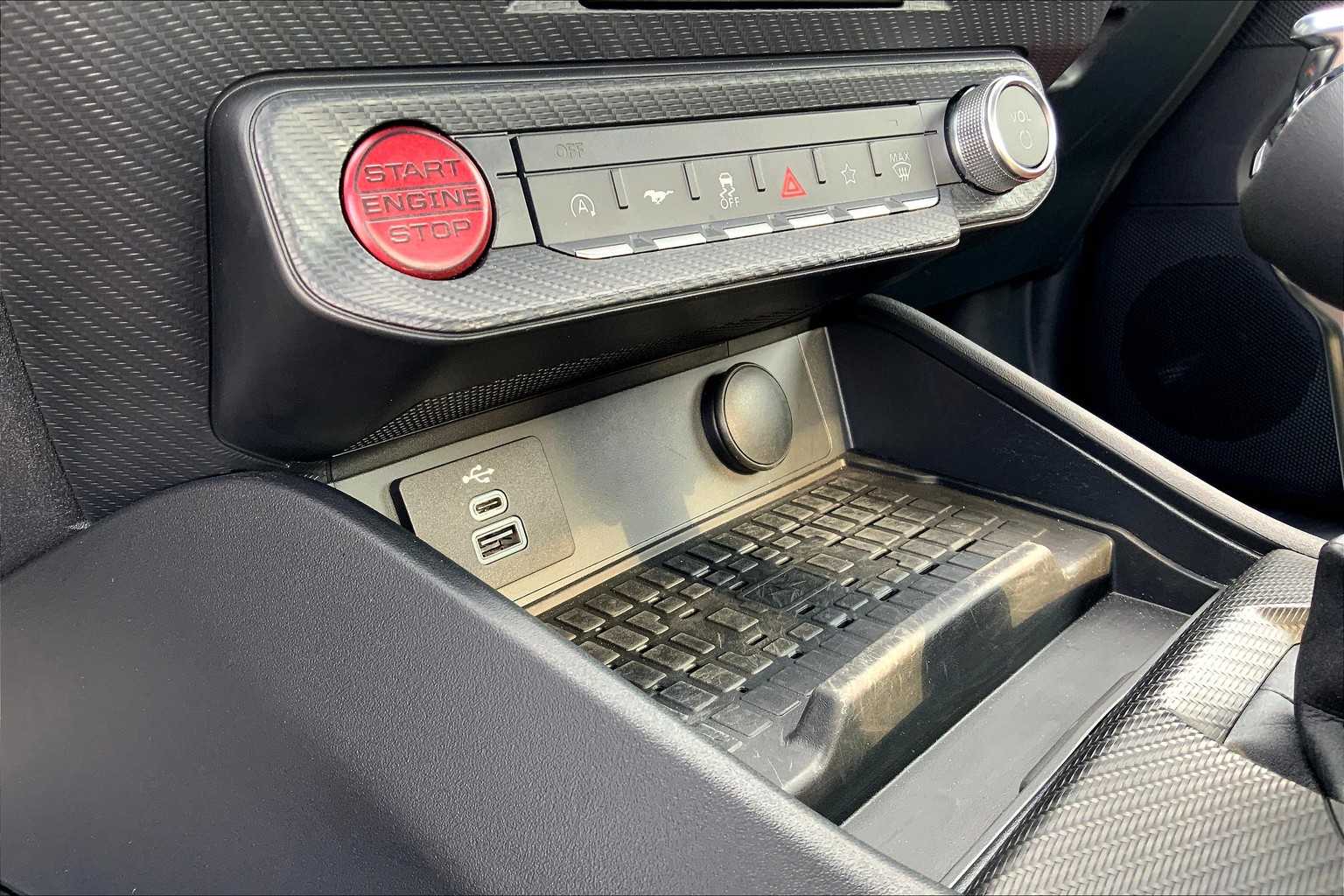 2024 Ford Mustang EcoBoost Premium photo 30