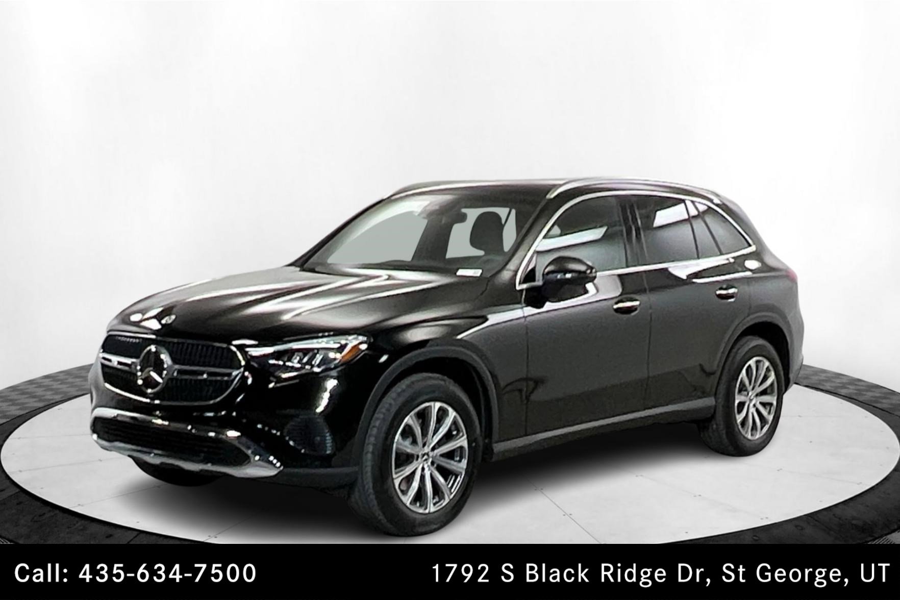 2026 Mercedes-Benz GLC Base's photo