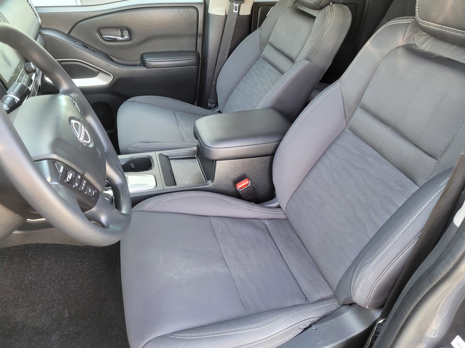 2023 Nissan Frontier SV photo 15