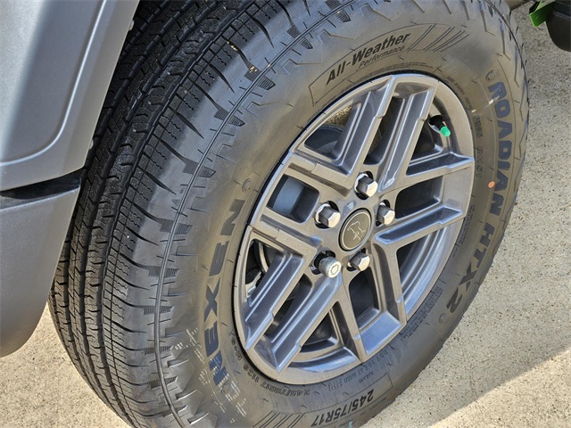 2025 Jeep Wrangler Sport S photo 3