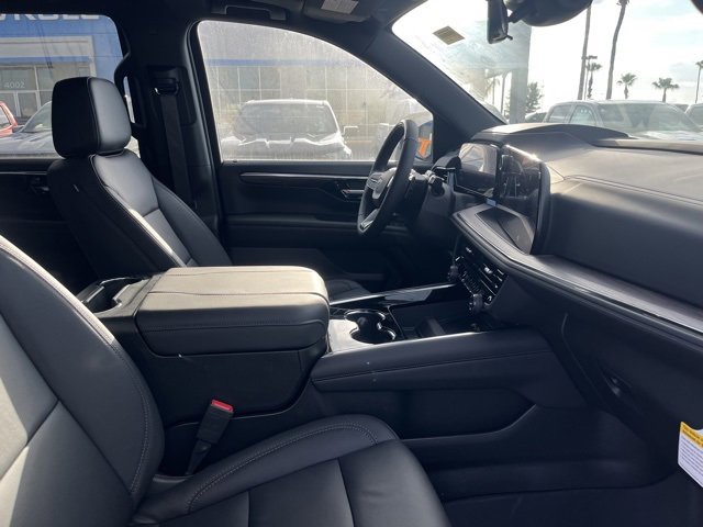 2025 Chevrolet Tahoe LT photo 18