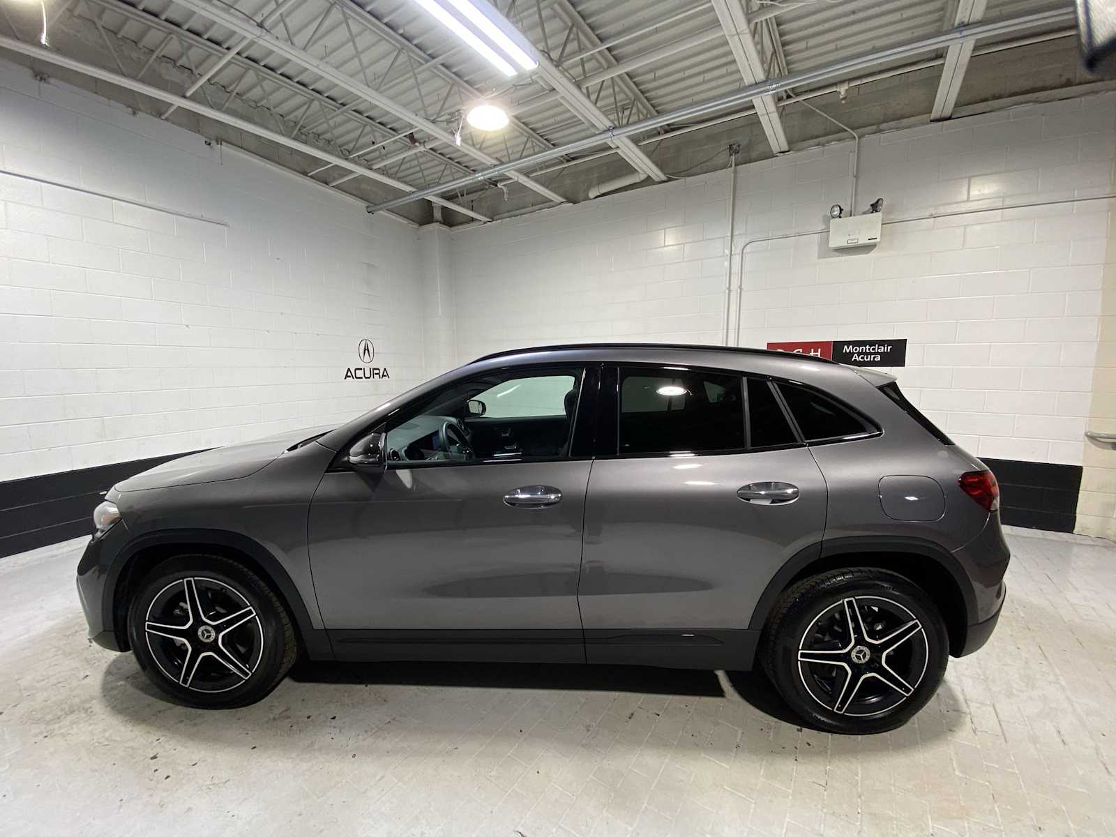 2022 Mercedes Benz GLA 250 4MATIC photo 3