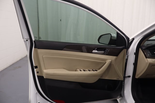 2018 Hyundai Sonata Limited photo 9