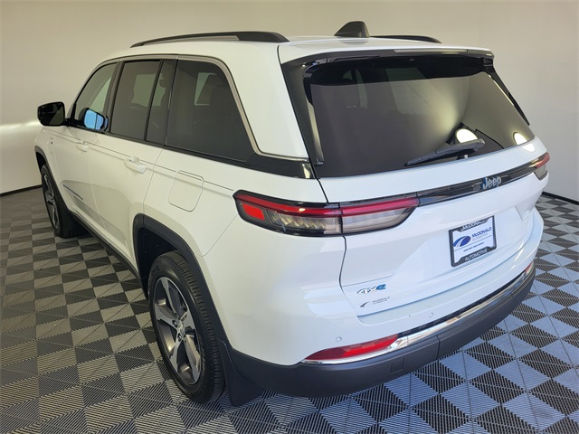 2022 Jeep Cherokee Limited 4xe photo 6