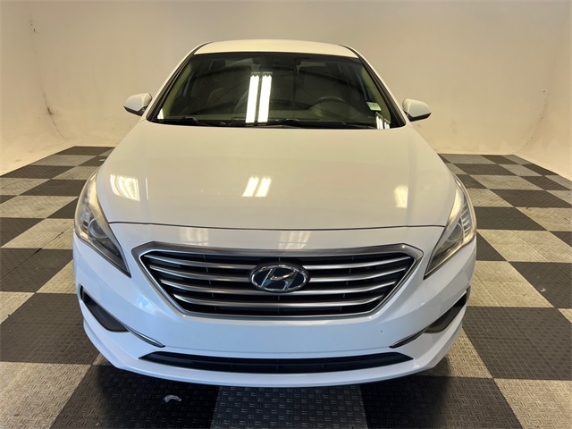 Used 2017 Hyundai Sonata SE with VIN 5NPE24AF3HH508150 for sale in Union City, GA