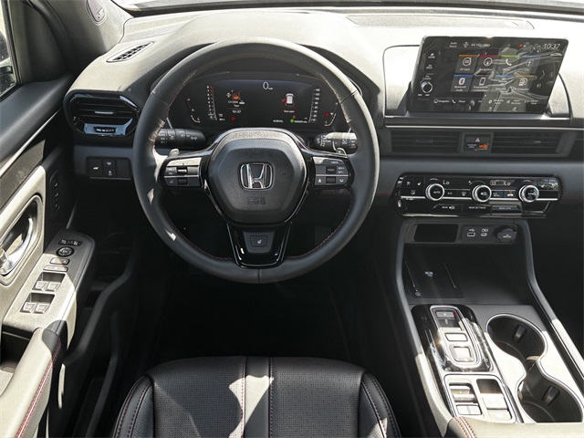 2025 Honda Pilot Black Edition photo 17