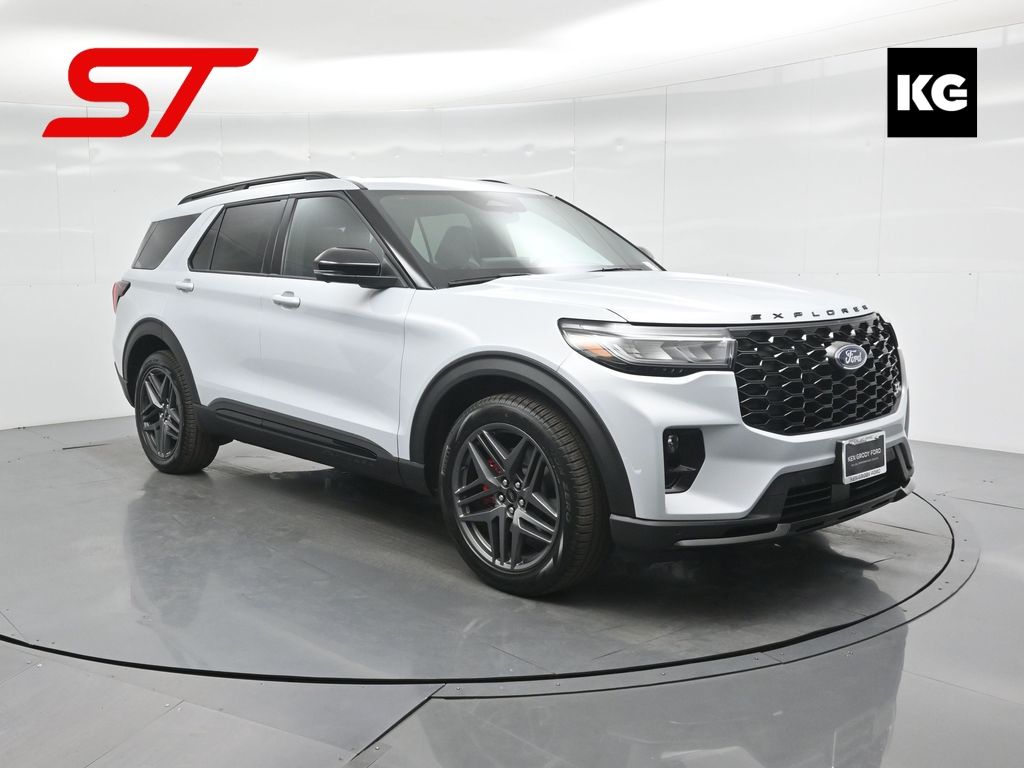2026 Ford Explorer ST's photo