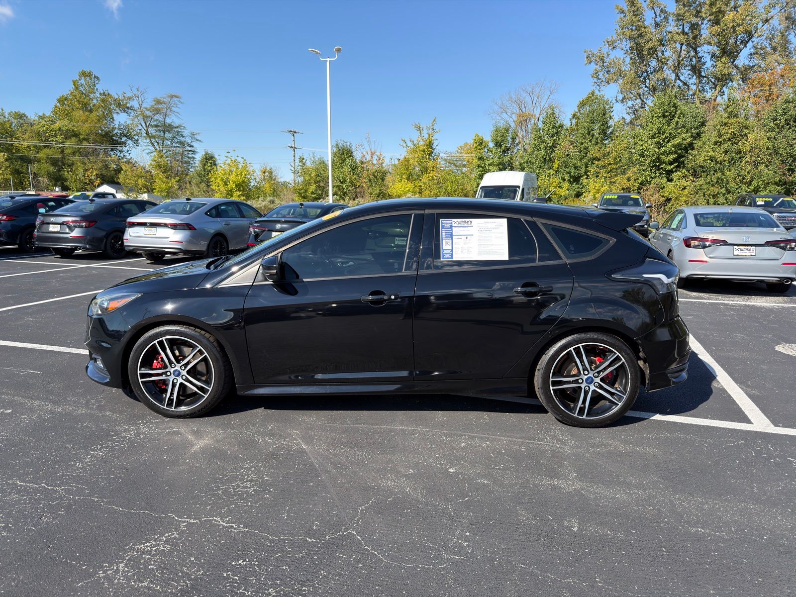 2017 Ford Focus ST photo 2