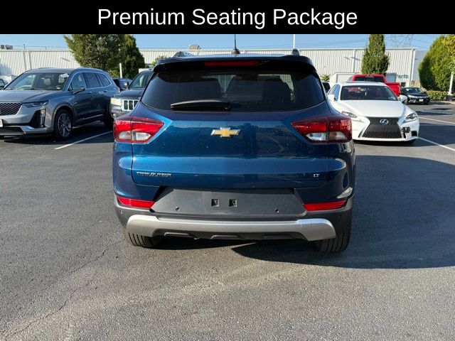 2021 Chevrolet Trailblazer LT photo 3