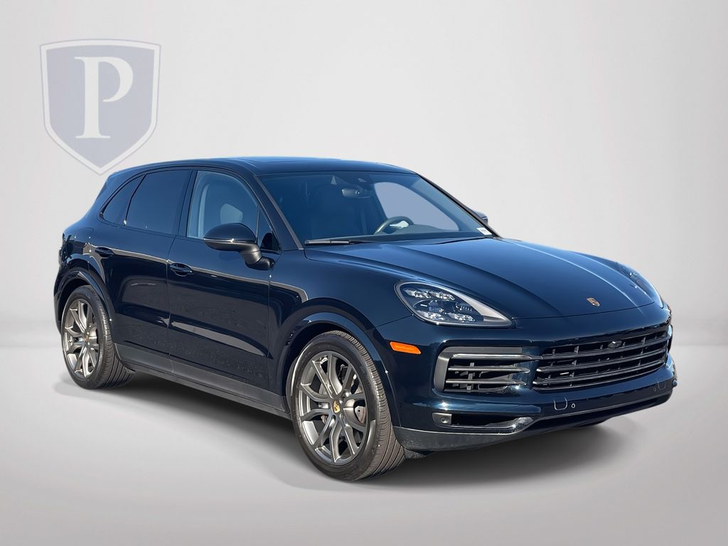 2023 Porsche Cayenne Platinum Edition's photo