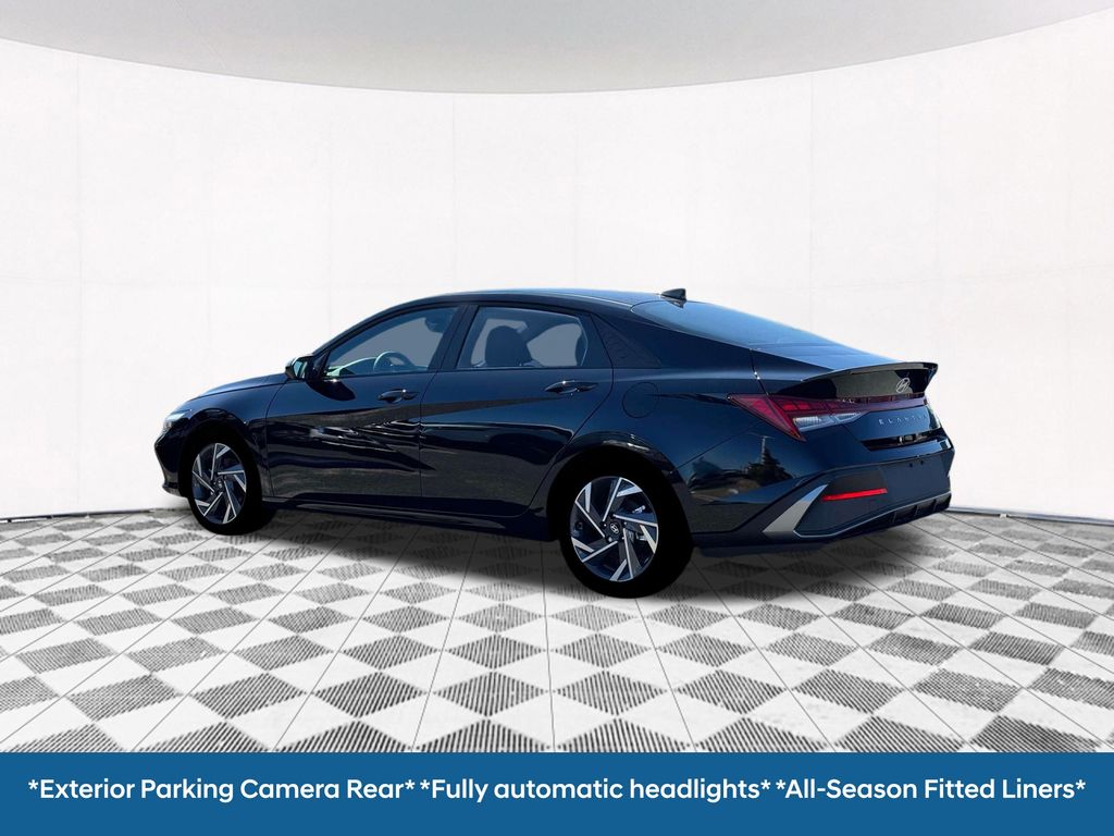 2025 Hyundai Elantra Hybrid SEL Sport photo 3