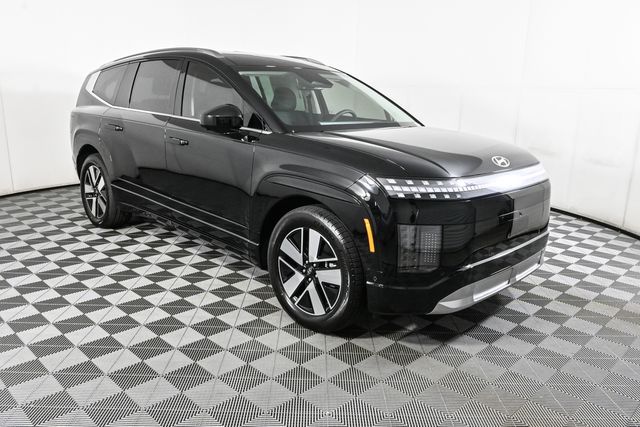 2026 Hyundai Ioniq SEL photo 5