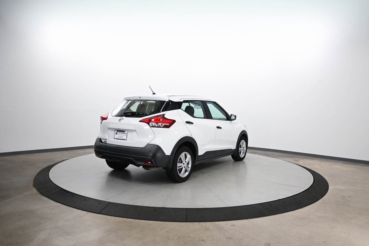 2020 Nissan Kicks S photo 4