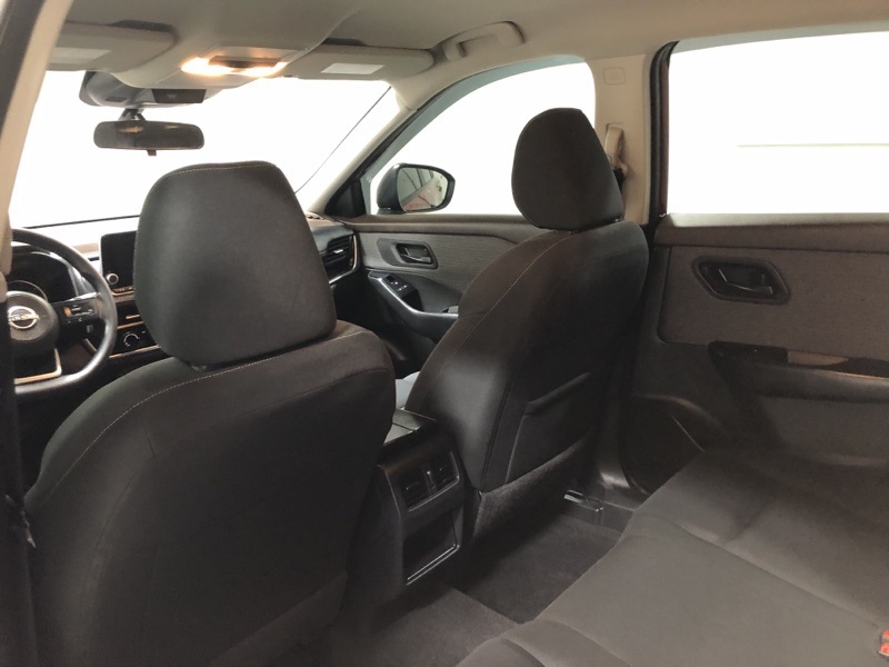 2023 Nissan Rogue S photo 15